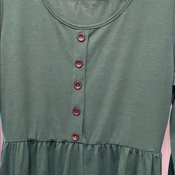 Green Button up tunic dress - Picture 2 of 3